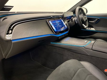 2025 Mercedes-Benz E Class - thumbnail 6