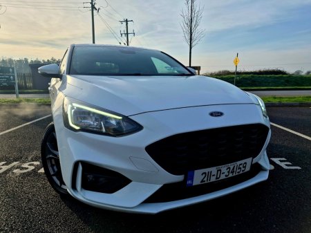 2021 Ford Focus - thumbnail 17
