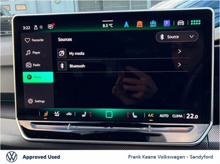 2025 Volkswagen Golf *R-LINE* 1.5TSI 150HP Manual @Frank Keane Volkswagen South Dublin €36,495 thumbnail