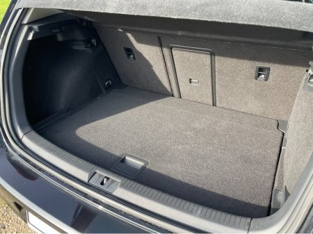 2016 Volkswagen Golf - thumbnail 25