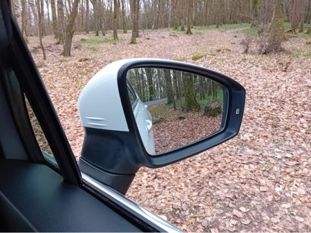 2019 Volkswagen Tiguan - thumbnail 33