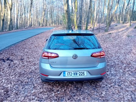 2017 Volkswagen Golf - thumbnail 7