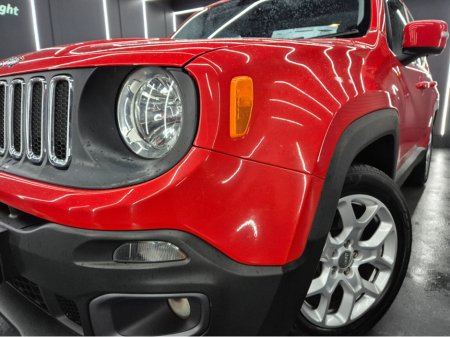 2016 Jeep Renegade - thumbnail 5