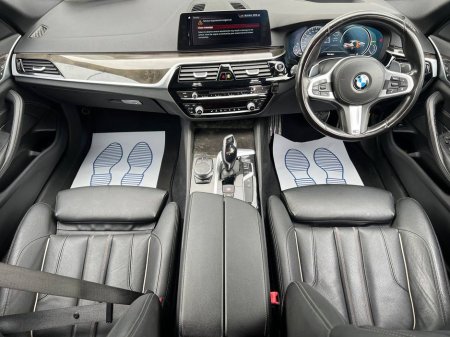 2017 BMW 5 Series - thumbnail 10