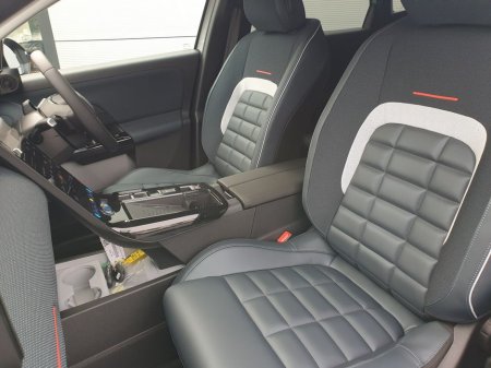 2026 Citroen C5 Aircross New e-C5 Aircross "Max" 520Km range €49,440 thumbnail