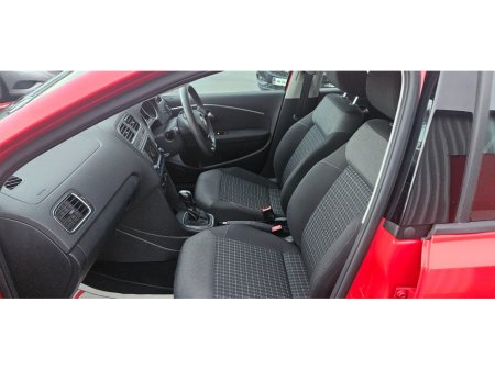 2017 Volkswagen Polo - thumbnail 21