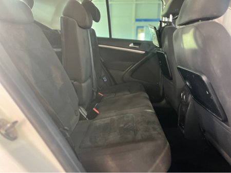 2016 Volkswagen Tiguan MATCH EDITION TDI BLUEMOTION €12,950 thumbnail