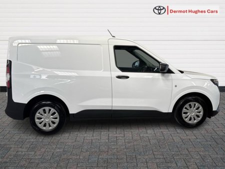 2025 Ford Courier TREND 1.5L ECOBLUE 100PS M6 FW €18,300 thumbnail