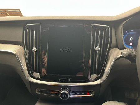 2026 Volvo V60 - thumbnail 8