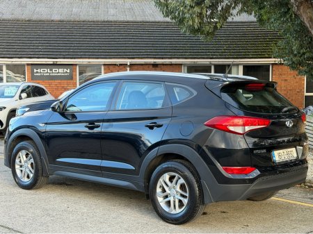 2016 Hyundai Tucson FULL SERVICE HISTORY..PARKING SENSORS €13,950 thumbnail