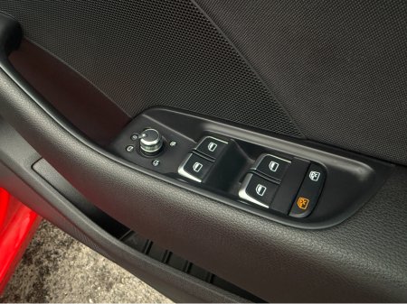 2015 Audi A3 SALOON ONLY 20,234KM !! 1.4 TFSI PRIVACY GLASS REV CAMERA ALLOYS €15,950 thumbnail