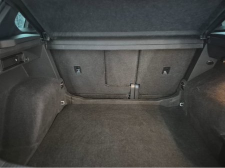 2021 Volkswagen Tiguan - thumbnail 21