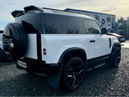 2021 Land Rover Defender - thumbnail 3