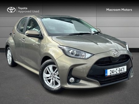 2024 Toyota Yaris YARIS HYBRID 1.5 LUNA