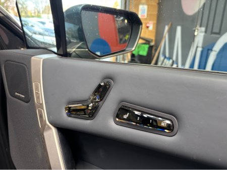 2022 BMW iX - thumbnail 13