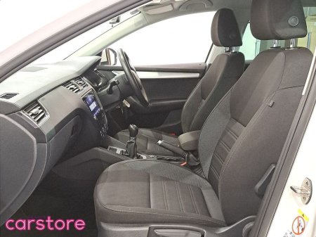 2019 Skoda Octavia - thumbnail 9