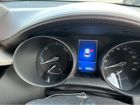 2017 Toyota C-HR - thumbnail 12