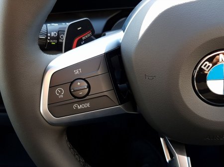 2026 BMW 1 Series - thumbnail 15