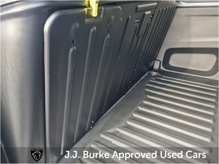 2026 Peugeot Partner Pro Premium 1000kg L1 1.5 Blue HDI 100bhp thumbnail