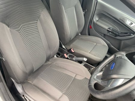 2015 Ford Fiesta 1.25 60PS Titanium €9,995 thumbnail