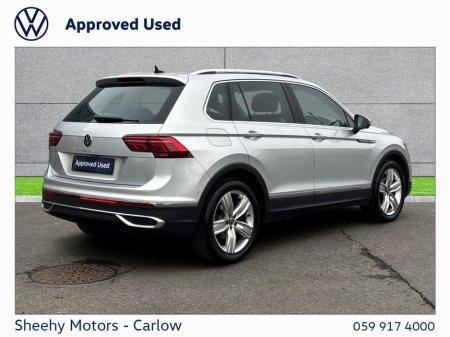 2024 Volkswagen Tiguan 2.0 TDI 150HP Elegance €41,950 thumbnail