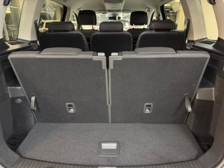 2021 Volkswagen Touran - thumbnail 18