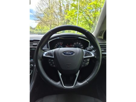 2016 Ford Mondeo - thumbnail 14