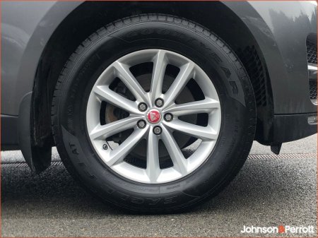 2018 Jaguar F-Pace RWD 2.0 D 163PS Prestige €21,900 thumbnail