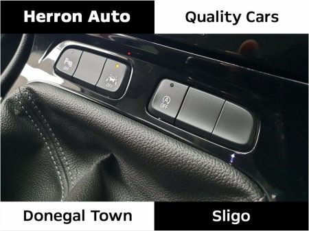 2022 Opel Grandland X SRi 1.2 130 €25,900 thumbnail