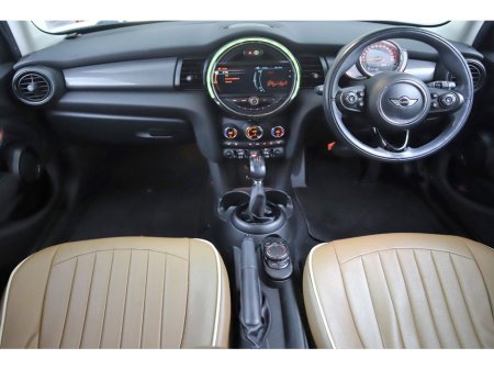 2017 MINI Hatch 1.5 COOPER AUTO 5DR *BI-TONE ROOF*UPGRADED 17" ALLOY WHEELS* €16,490 thumbnail