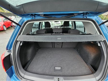 2014 Volkswagen Golf - thumbnail 8