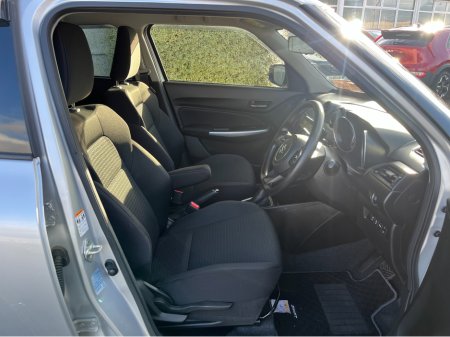 2020 Suzuki Swift AUTOMATIC HYBRID 1.2 PETROL //LOW MILES//ADAPTIVE CRUISE CONTROL//REVERSE CAMERA//KEYLESS ENTRY// €14,950 thumbnail