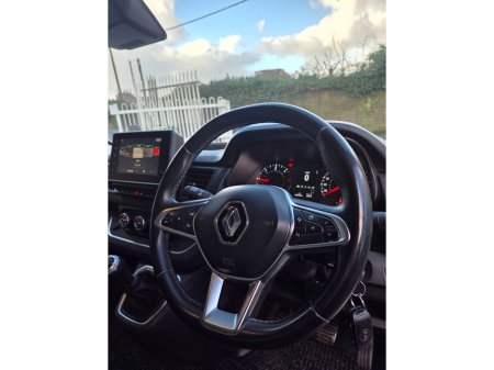 2022 Renault Trafic LL30 BLUE DCI 130 SPORT PANEL €20,000 thumbnail