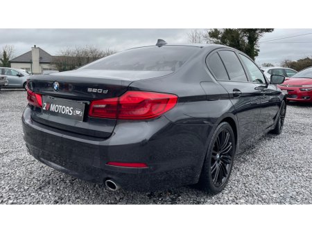 2019 BMW 5 Series - thumbnail 5