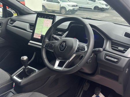 2026 Renault Captur TCe 90 Techno thumbnail