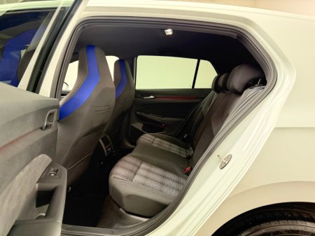 2024 Volkswagen Golf - thumbnail 16