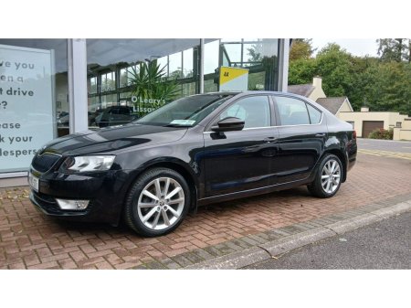 2016 Skoda Octavia STYLE 1.6TDI 110HP, Black met, 2 owners. €9,950