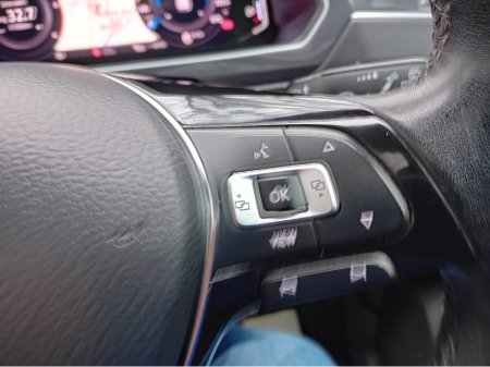 2020 Volkswagen Tiguan R-LINE 2.0 TDI  6 SPEED  150HP  SUV @ REDDY2DRIVE LTD €28,500 thumbnail