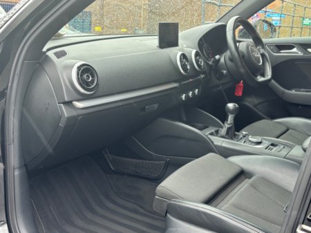 2015 Audi A3 - thumbnail 5