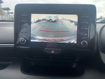 2023 Toyota Yaris 1.0 LUNA 4DR €20,950 thumbnail