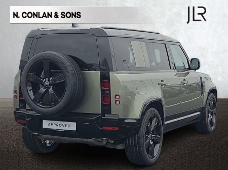 2025 Land Rover Defender 110 PHEV X-DYNAMIC HSE *MAIN LAND ROVER DEALER* €115,950 thumbnail