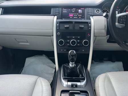 2017 Land Rover Discovery Sport 2.0 ED4 150PS SE 2WD €14,950 thumbnail