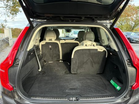 2023 Volvo XC90 - thumbnail 15