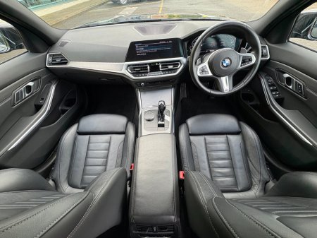 2021 BMW 3 Series - thumbnail 9