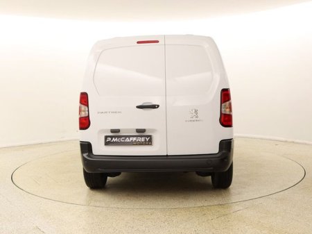 2022 Peugeot Partner - thumbnail 6