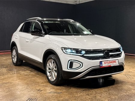2023 Volkswagen T-Roc - thumbnail 9