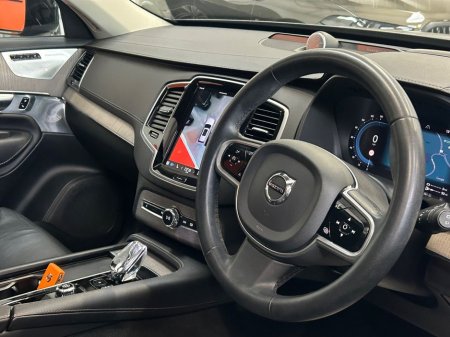 2022 Volvo XC90 - thumbnail 6