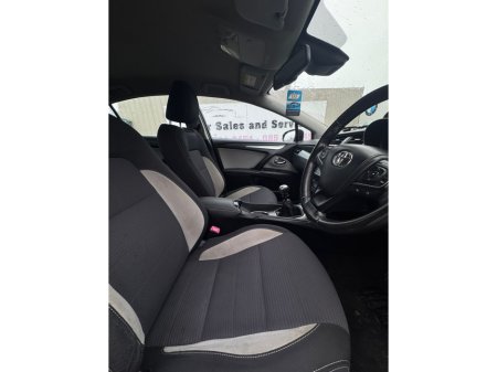 2016 Toyota Avensis 1.6 D-4D BUSINESS EDITION S/S 4DR 110BHP €9,950 thumbnail