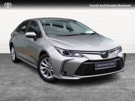 2020 Toyota Corolla Hybrid Luna Saloon