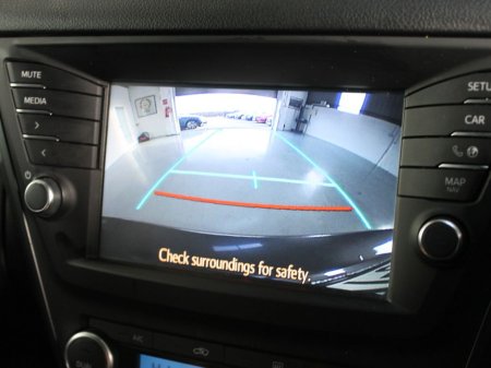 2017 Toyota Avensis 1.6D SOL Navi 4DR €10,499 thumbnail